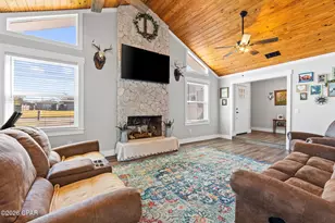 3007 Longwood Cir, Panama City, FL 32405 - Photo 2