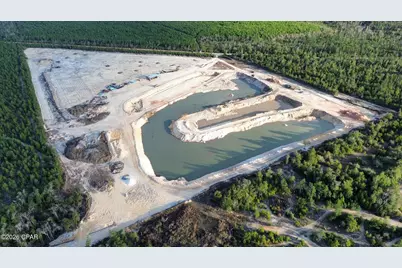 14201 Gainer Road, Youngstown, FL 32466 - Photo 2