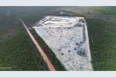 14201 Gainer Road, Youngstown, FL 32466 - Photo 4