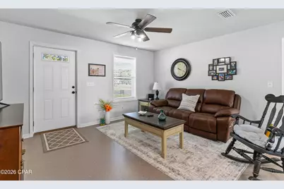 5985 Webb Street, Graceville, FL 32440 - Photo 4