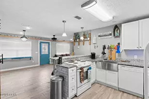 806 Huntington Dr, Panama City, FL 32401 - Photo 10