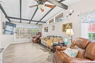 5395 Webb St, Graceville, FL 32440 - Photo 4