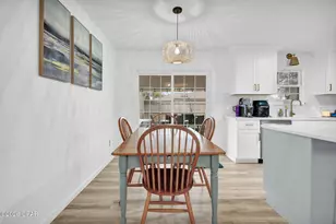 3946 W 21st Pl, Panama City, FL 32405 - Photo 10