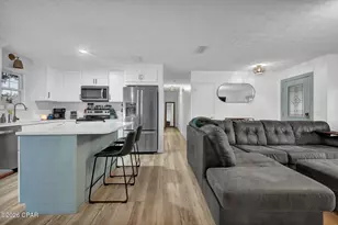 3946 W 21st Pl, Panama City, FL 32405 - Photo 12