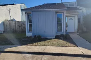 5014 Hickory St, Panama City, FL 32404 - Photo 2
