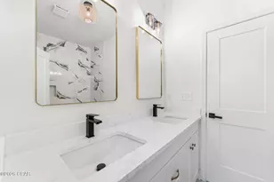 63 E Raphael Rd, Defuniak Springs, FL 32433 - Photo 28