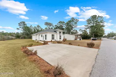 63 E Raphael Road, Defuniak Springs, FL 32433 - Photo 2