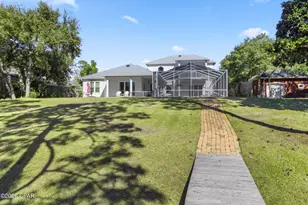 8127 N Lagoon Dr, Panama City, FL 32408 - Photo 72