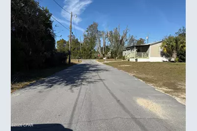 519 Bayou Avenue, Panama City, FL 32401 - Photo 2