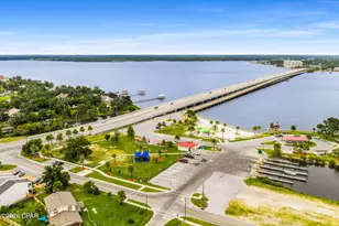 2413 Minnesota Ave, Lynn Haven, FL 32444 - Photo 64