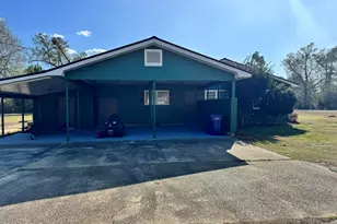 15741 SE Pear St, Blountstown, FL 32424 - Photo 4