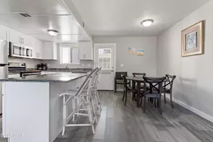 621 Laurel St, Panama City Beach, FL 32407 - Photo 8