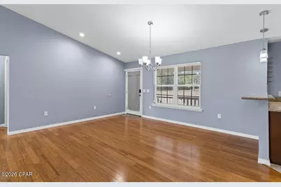 561 Lakepointe Drive, Chipley, FL 32428 - Photo 8