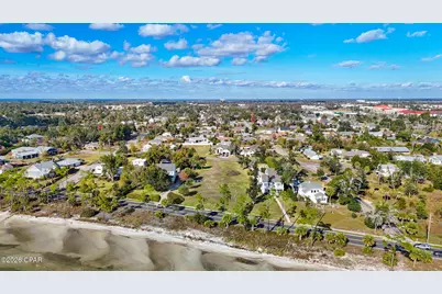 1108 W Beach Drive, Panama City, FL 32401 - Photo 18