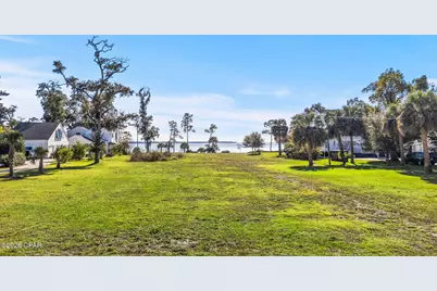 1108 W Beach Drive, Panama City, FL 32401 - Photo 12