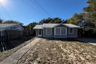 502 Wisteria St, Panama City Beach, FL 32407 - Photo 1