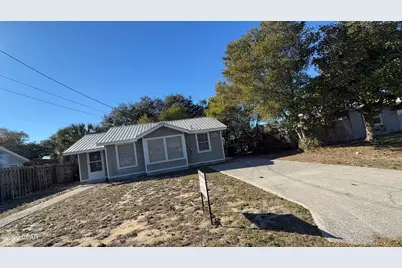 502 Wisteria Street, Panama City Beach, FL 32407 - Photo 2