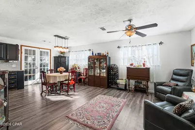2686 Mona Lane, Alford, FL 32420 - Photo 4