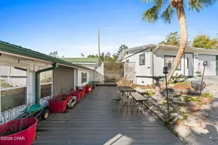 2686 Mona Ln, Alford, FL 32420 - Photo 4