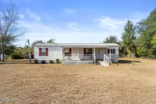 519 McPherson Dr, Alford, FL 32420 - Photo 2