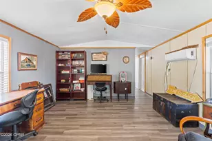 519 McPherson Dr, Alford, FL 32420 - Photo 12