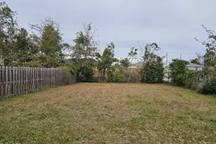 6329 Chipewa St, Panama City, FL 32404 - Photo 2