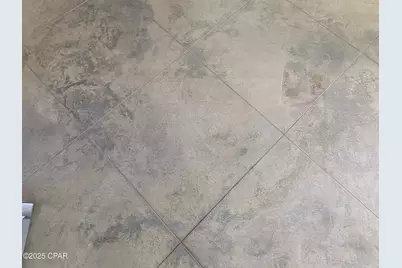 13733 Windsor Avenue, Youngstown, FL 32466 - Photo 16