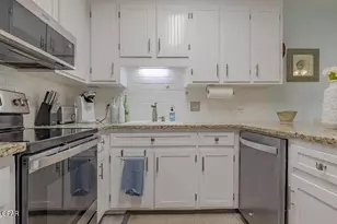 17462 Front Beach Rd, Panama City Beach, FL 32413 - Photo 8