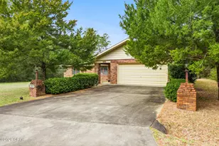 3922 Vistula Dr, Chipley, FL 32428 - Photo 4