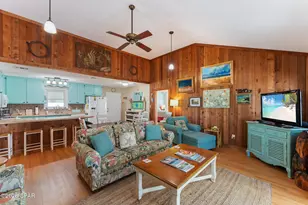 257 S Oak St, Port Saint Joe, FL 32456 - Photo 14