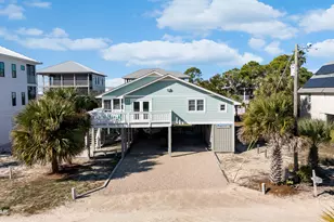 257 S Oak St, Port Saint Joe, FL 32456 - Photo 4