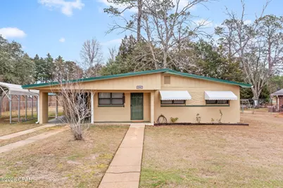 5392 College Drive, Graceville, FL 32440 - Photo 1