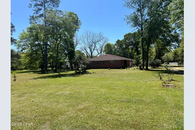 1021 8th Avenue, Graceville, FL 32440 - Photo 2
