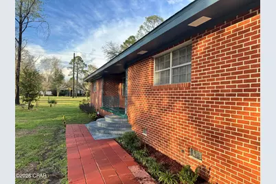 1021 8th Avenue, Graceville, FL 32440 - Photo 18