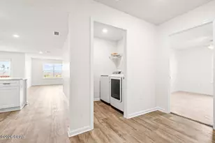 5801 Viking Wy, Panama City, FL 32404 - Photo 12