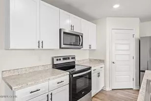 5801 Viking Wy, Panama City, FL 32404 - Photo 14