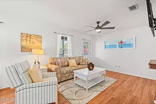 197 Palm Breeze Way, Port Saint Joe, FL 32456 - Photo 4