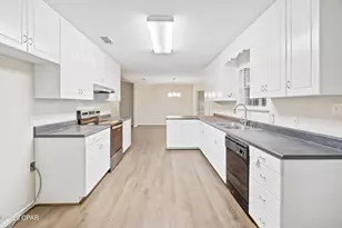 2609 Choctaw Trl, Marianna, FL 32446 - Photo 20