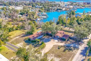 2402 E 2nd Ct, Panama City, FL 32401 - Photo 26