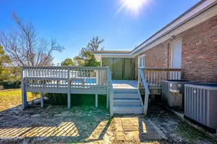 2402 E 2nd Ct, Panama City, FL 32401 - Photo 6