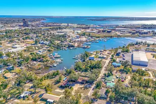 2402 E 2nd Ct, Panama City, FL 32401 - Photo 18