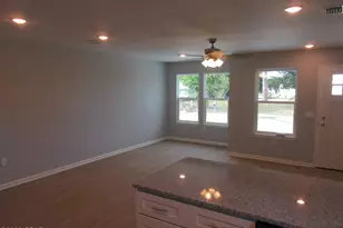 1132 Mulberry Ave, Panama City, FL 32401 - Photo 2