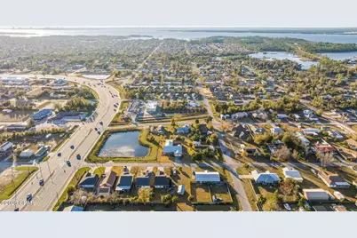 1307 New York Avenue, Lynn Haven, FL 32444 - Photo 10