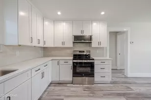 2205 W 14th St, Panama City, FL 32401 - Photo 6