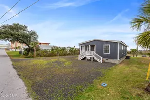 201 8th St, Mexico Beach, FL 32456 - Photo 34