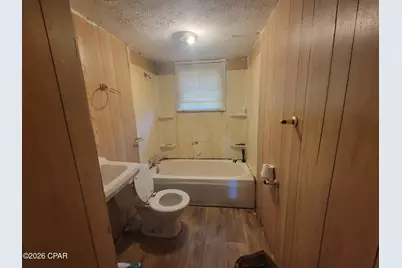 1352 Watts Avenue, Chipley, FL 32428 - Photo 8