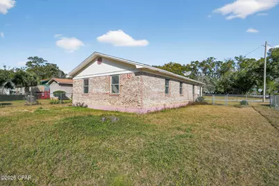 1101 W Jordan Street, Pensacola, FL 32501 - Photo 10
