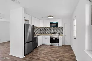 1101 W Jordan St, Pensacola, FL 32501 - Photo 8