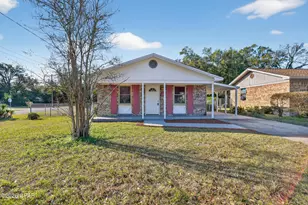 1101 W Jordan St, Pensacola, FL 32501 - Photo 2