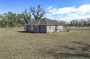 16989 NW Eg Buck Larkins Rd, Bristol, FL 32321 - Photo 30